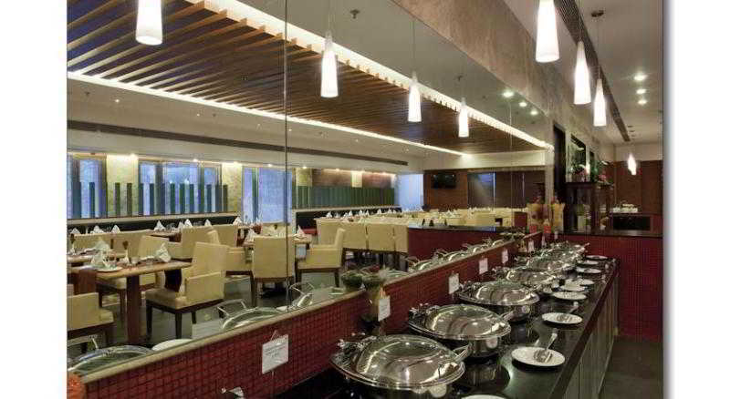 Country Inn Ahmedabad Esterno foto