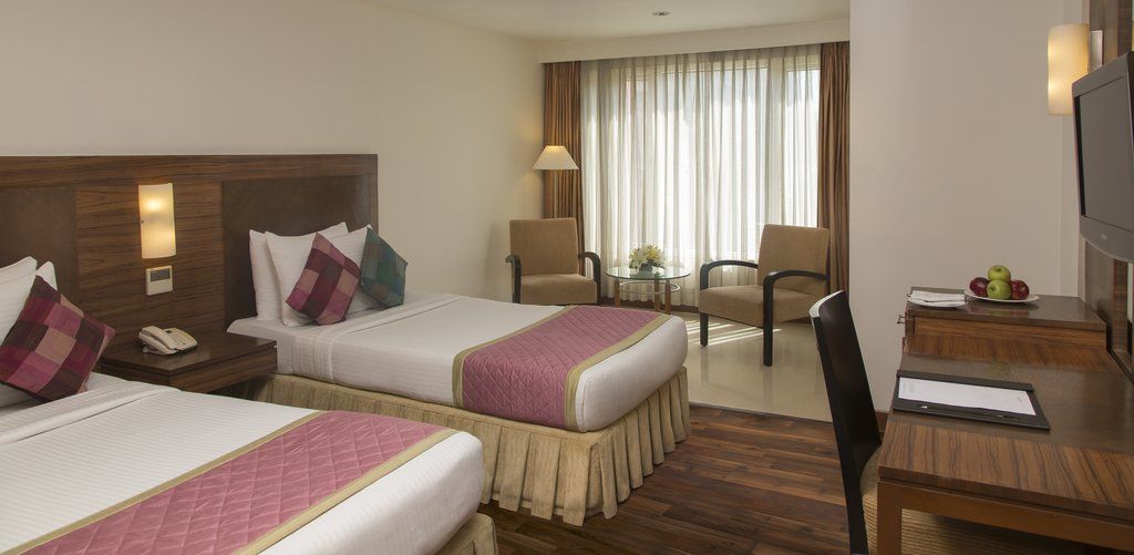 Country Inn Ahmedabad Esterno foto